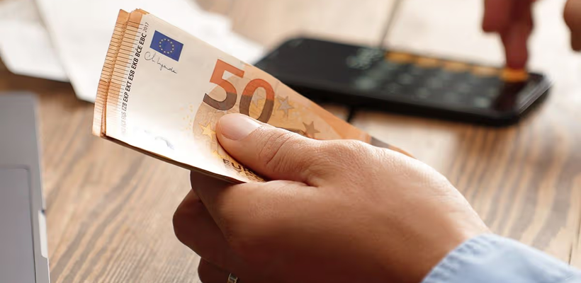 Σήμα ΕΤΥΚ για επέκταση τετραήμερης εργασίας  – Θετικό προηγούμενο η συμφωνία με Societe Generale