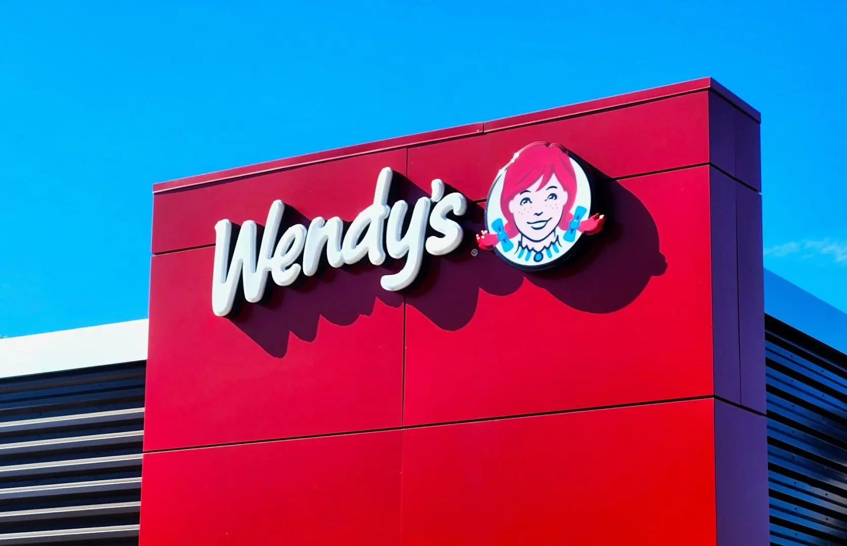 Στον δρόμο προς την έξοδο από τη Wall Street η Wendy’s