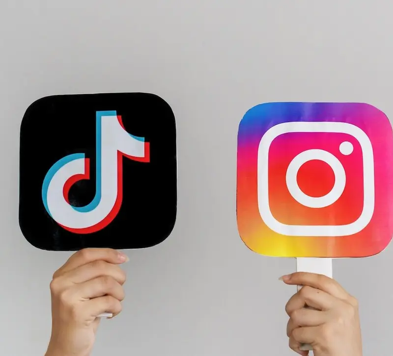 Κομισιόν: «Φρένο» ΕΕ σε TikTok και Instagram για εθισμό των παιδιών