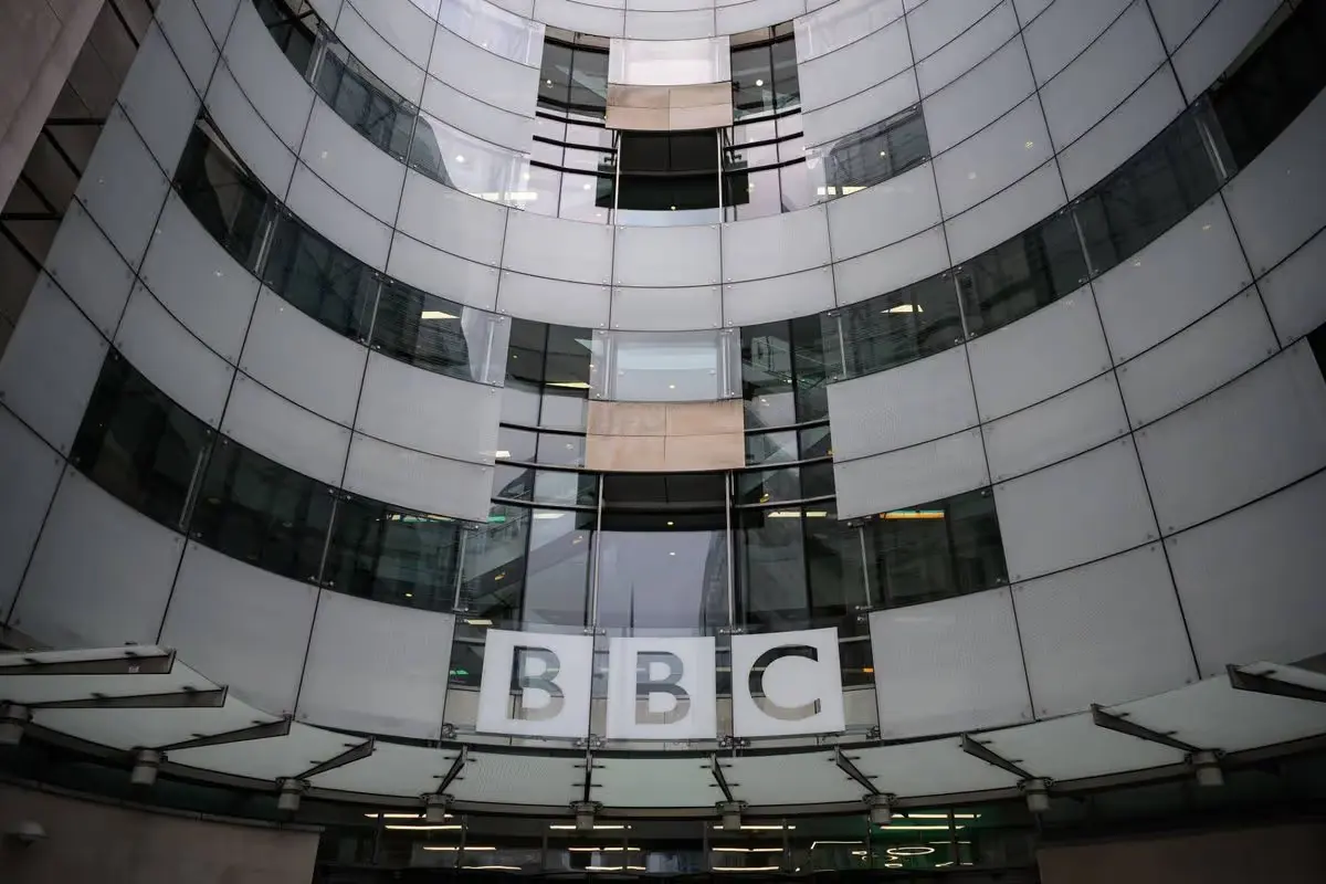 Έρευνα του BBC για το ρόλο της Κύπρου στην απόκρυψη δισεκατομμυρίων του Αμπράμοβιτς