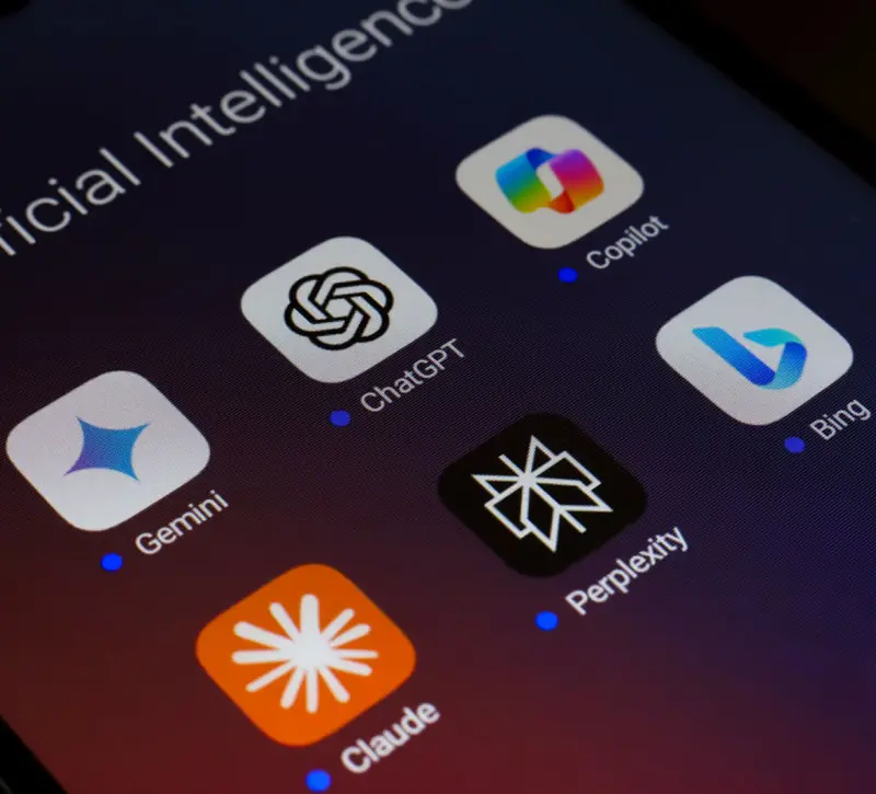 OpenAI, Meta και xAI ανοίγουν πόλεμο τιμών στην Τεχνητή Νοημοσύνη