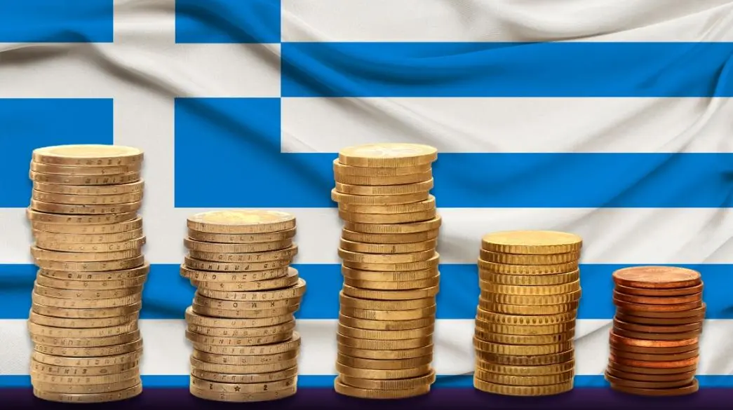Bloomberg: Η Ελλάδα εξετάζει ακόμη μεγαλύτερη πρόωρη αποπληρωμή χρεών