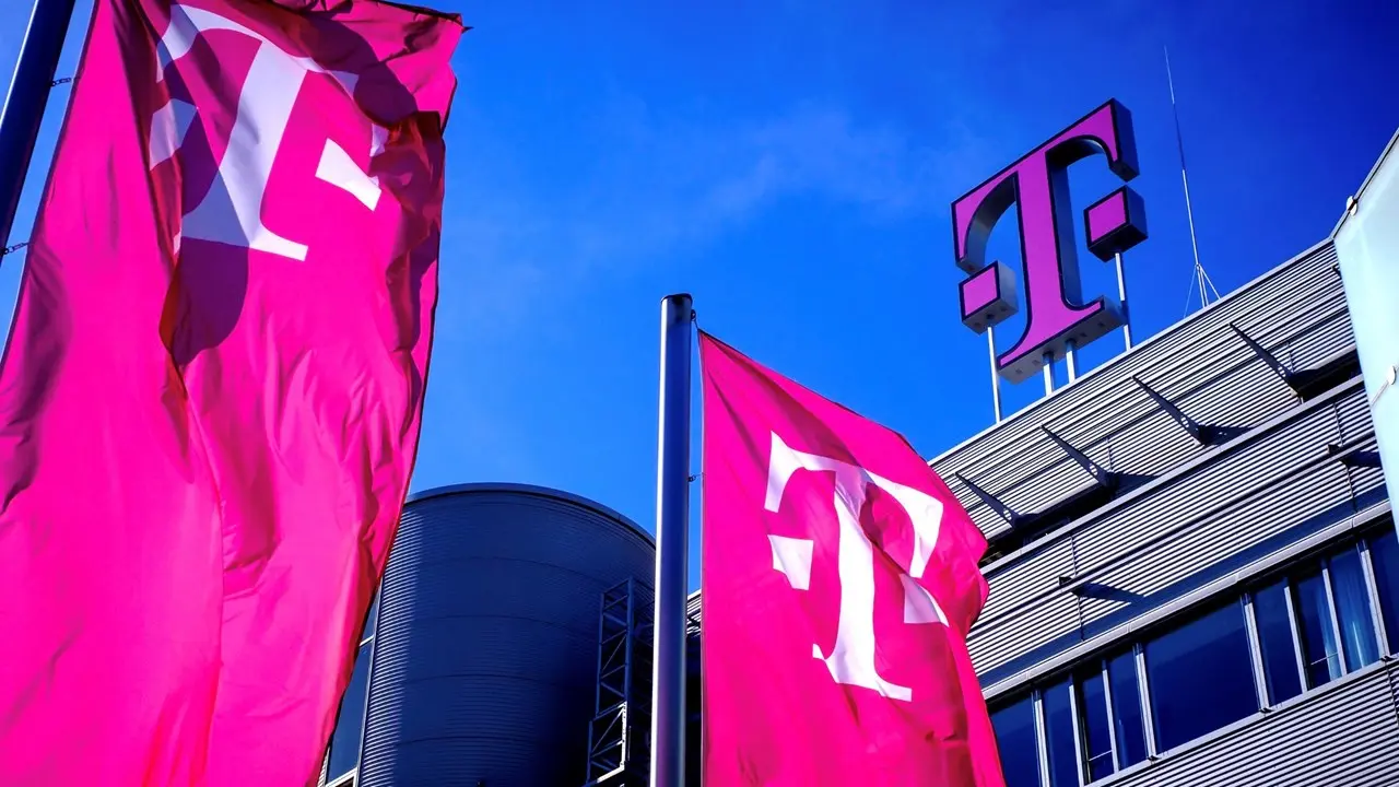Deutsche Telekom: Αναθεωρεί προς τα πάνω τις προβλέψεις της με ώθηση από την T-Mobile US