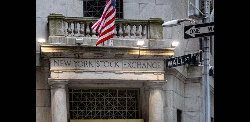 Wall Street: Απώλειες μετά τα στοιχεία για τον πληθωρισμό – «Εκτοξεύονται» οι αποδόσεις των ομολόγων