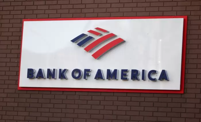 Bank of America: Πρόστιμο 1,2 δισ. δολαρίων και «βουτιά» στα έσοδα από συναλλαγές