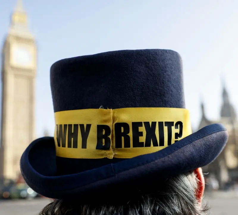 Brexit: Η αλλαγή της κοινής γνώμης και το νέο φλερτ με τις Βρυξέλλες