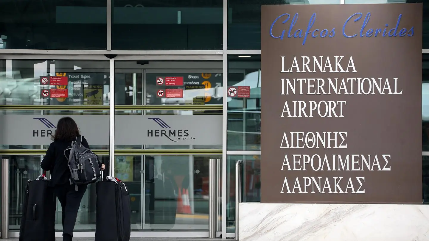 Οκτώ αφίξεις και εννέα αναχωρήσεις σήμερα στο Αεροδρόμιο Λάρνακας