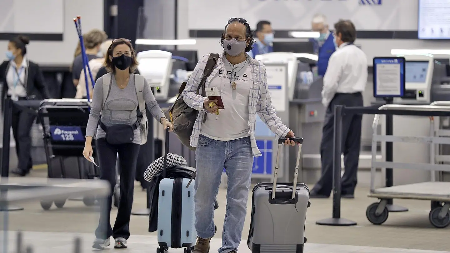 Ο Λευκός Οίκος αναγγέλλει άνοιγμα των συνόρων για Ευρωπαίους