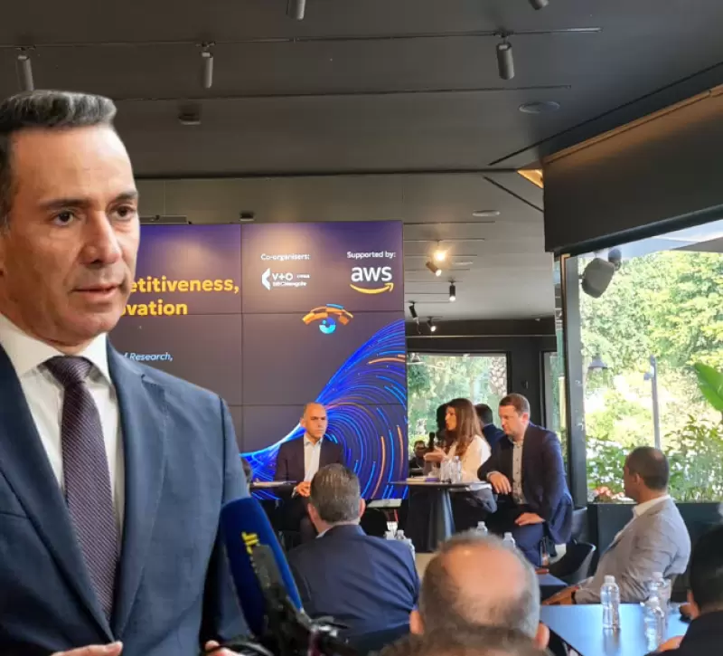 Δαμιανού: «Δεν πρέπει να κερδίσουμε την κούρσα της AI – Πρέπει να την αξιοποιήσουμε»
