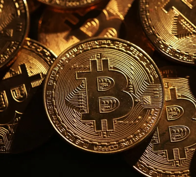 Bitcoin: Φρενάρει το ράλι καθώς μειώνονται οι ελπίδες για το νομοσχέδιο-ορόσημο στις ΗΠΑ – Πτώση κάτω από τα $78.000