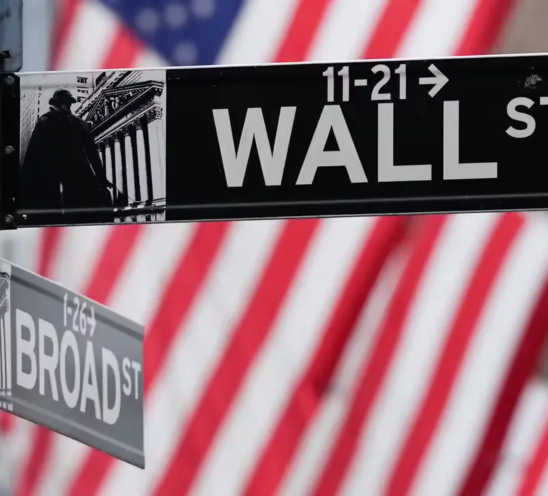 Wall Street: Ήπια άνοδος με ώθηση από τα εταιρικά αποτελέσματα – Ράλι για την PayPal