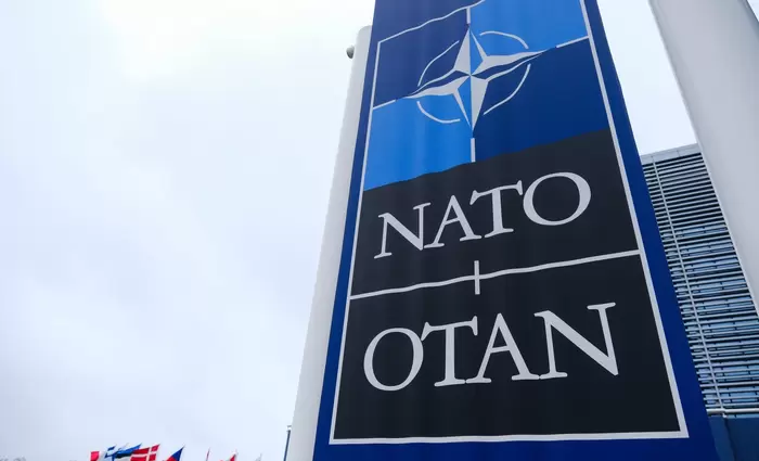 WSJ: Αυτό είναι το «Plan B» της Ευρώπης για το ΝΑΤΟ σε περίπτωση που ο Τραμπ αποσύρει τις ΗΠΑ