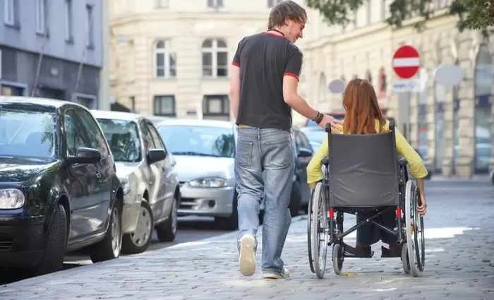 Παραμένει εξαγγελία ο διαχωρισμός ΕΕΕ και επιδόματος — «Το κράτος κλείνει τα αυτιά του»
