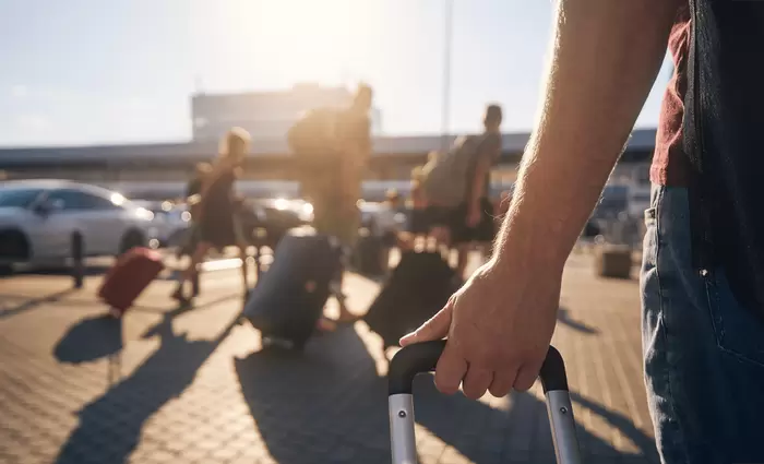 Μείωση 30% στις αφίξεις τουριστών τον Μάρτιο λόγω κρίσης στη Μέση Ανατολή