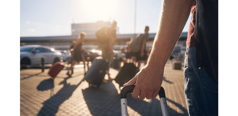 Μείωση 30% στις αφίξεις τουριστών τον Μάρτιο λόγω κρίσης στη Μέση Ανατολή