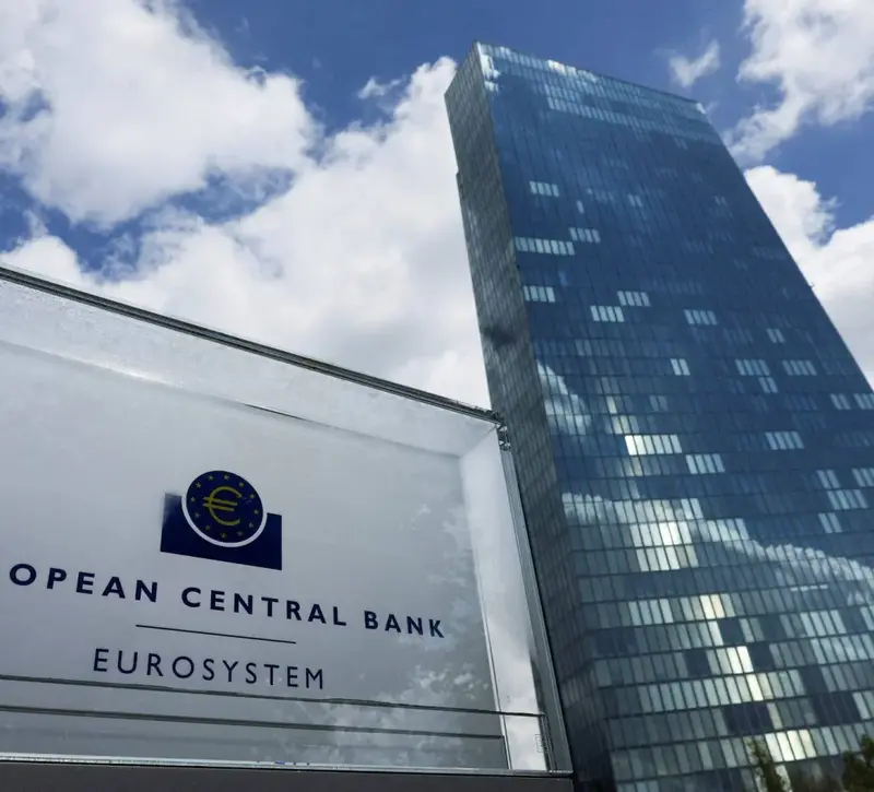 Οι εξελίξεις στον Περσικό κόλπο υποχρεώνουν σε νέους σχεδιασμούς την ΕΚΤ