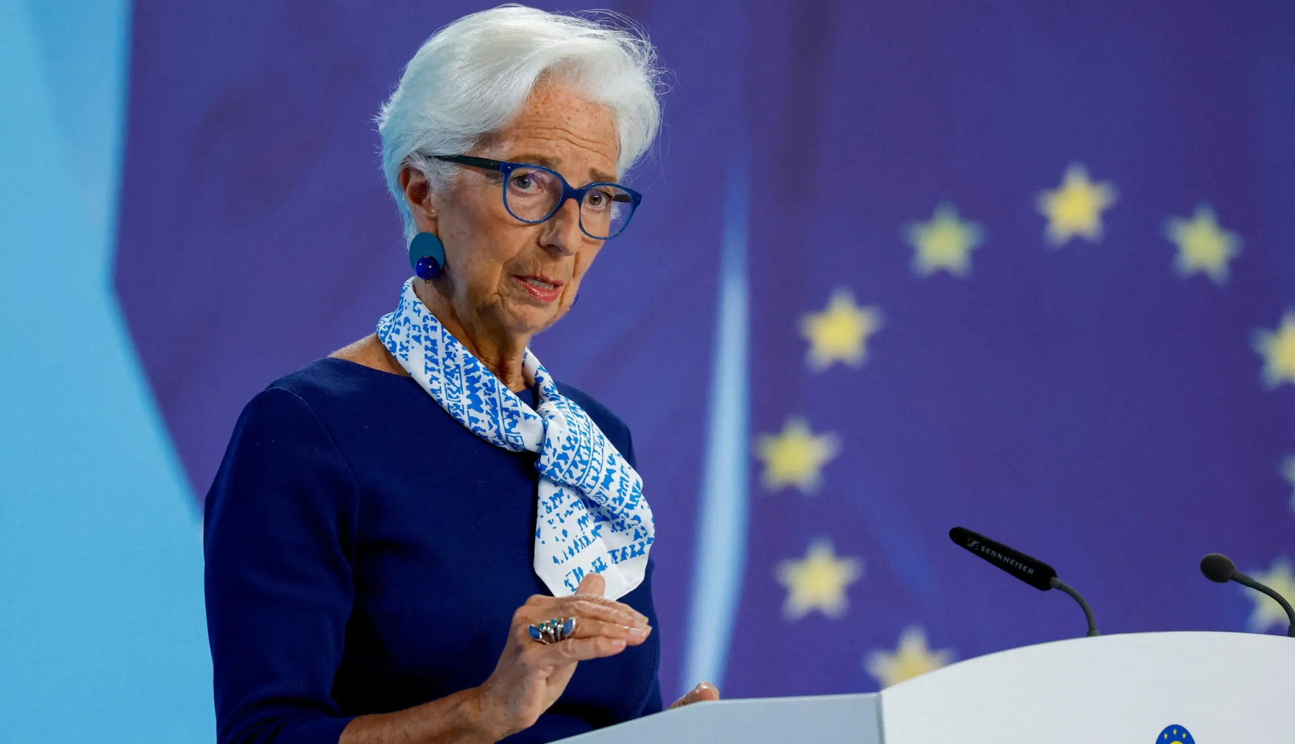 Λαγκάρντ: Θα ολοκληρώσει τη θητεία της – Τι λένε οι οικονομολόγοι