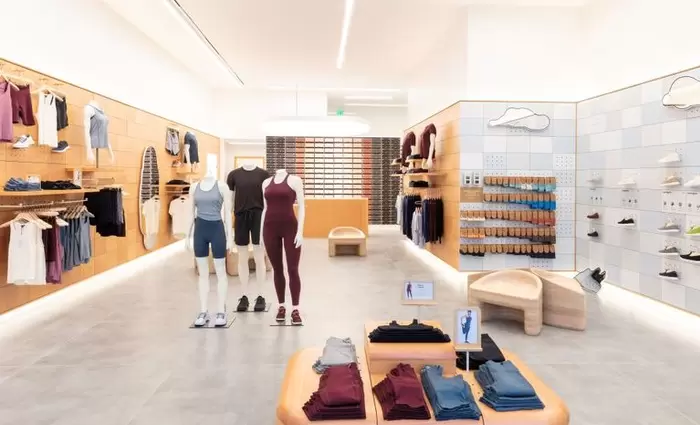 Ξύπνησαν μνήμες της φούσκας του dot com - Όταν εταιρείες παπουτσιών κάνουν στροφή στο ΑΙ