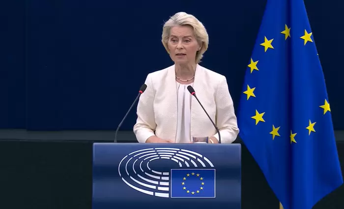 Ούρσουλα φον ντερ Λάιεν: Να γίνει ο Καναδάς το πρώτο συνδεδεμένο μέλος της ΕΕ - Ναι στο «φρένο» της AI