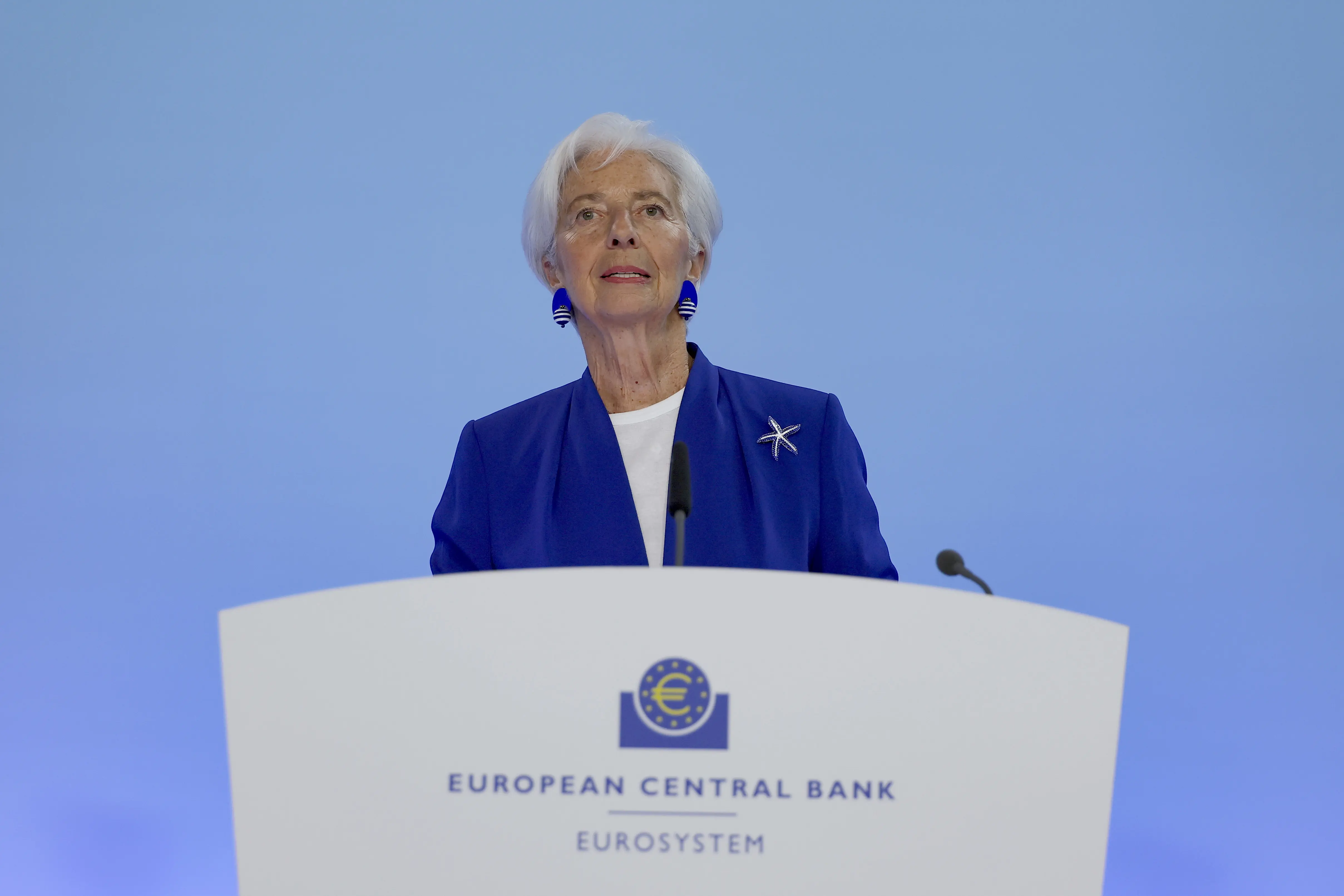 ΕΚΤ: Η ειρήνη στη Μ. Ανατολή δεν αρκεί για να εξαλείψει το ενεργειακό σοκ – Ανοιχτό το ενδεχόμενο νέων αυξήσεων επιτοκίων