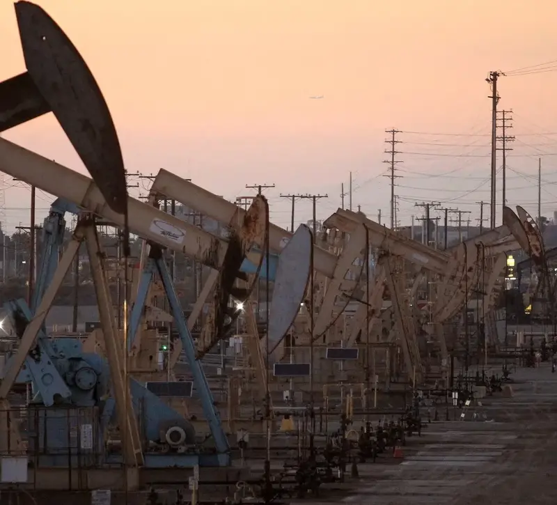 Το Ιράν ανοίγει τα Στενά - Κατακόρυφη πτώση στις τιμές πετρελαίου και άνοδος στα futures της Wall Street