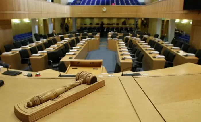 Αντιδράσεις για την αναπομπή προϋπολογισμού του Φορέα Ισότιμης Κατανομής Βαρών -  Στενά χρονικά περιθώρια ενόψει διάλυσης της Βουλής