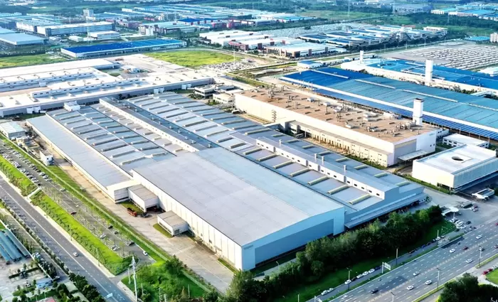 Η Volvo χρησιμοποιεί πράσινη ενέργεια στα εργοστάσια της