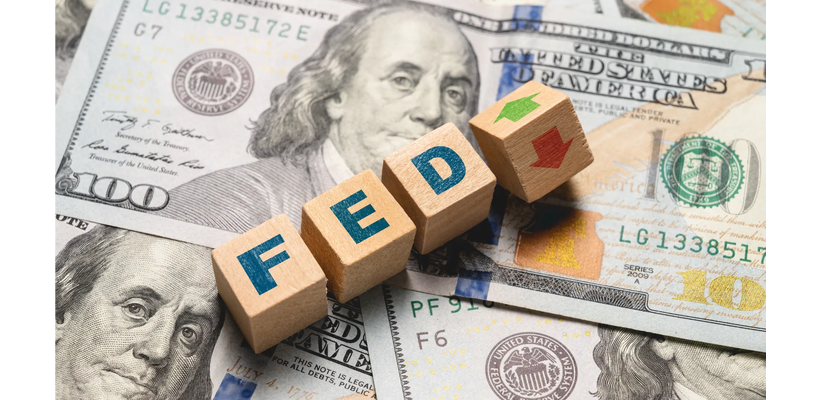 Fed: Δεν θα μειώσει τα επιτόκια φέτος – Η δημοσκόπηση του Reuters
