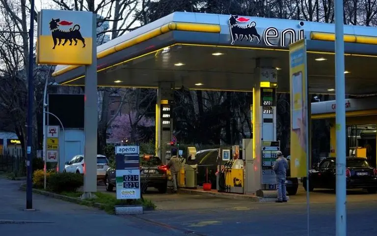 Ιταλία: Μειώνει προσωρινά τον ειδικό φόρο κατανάλωσης στα καύσιμα