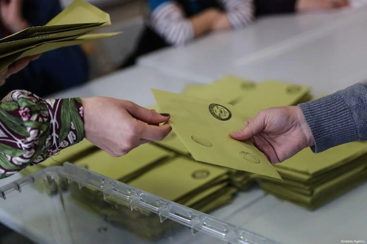 Εκλογές σήμερα στην Κωνσταντινούπολη 