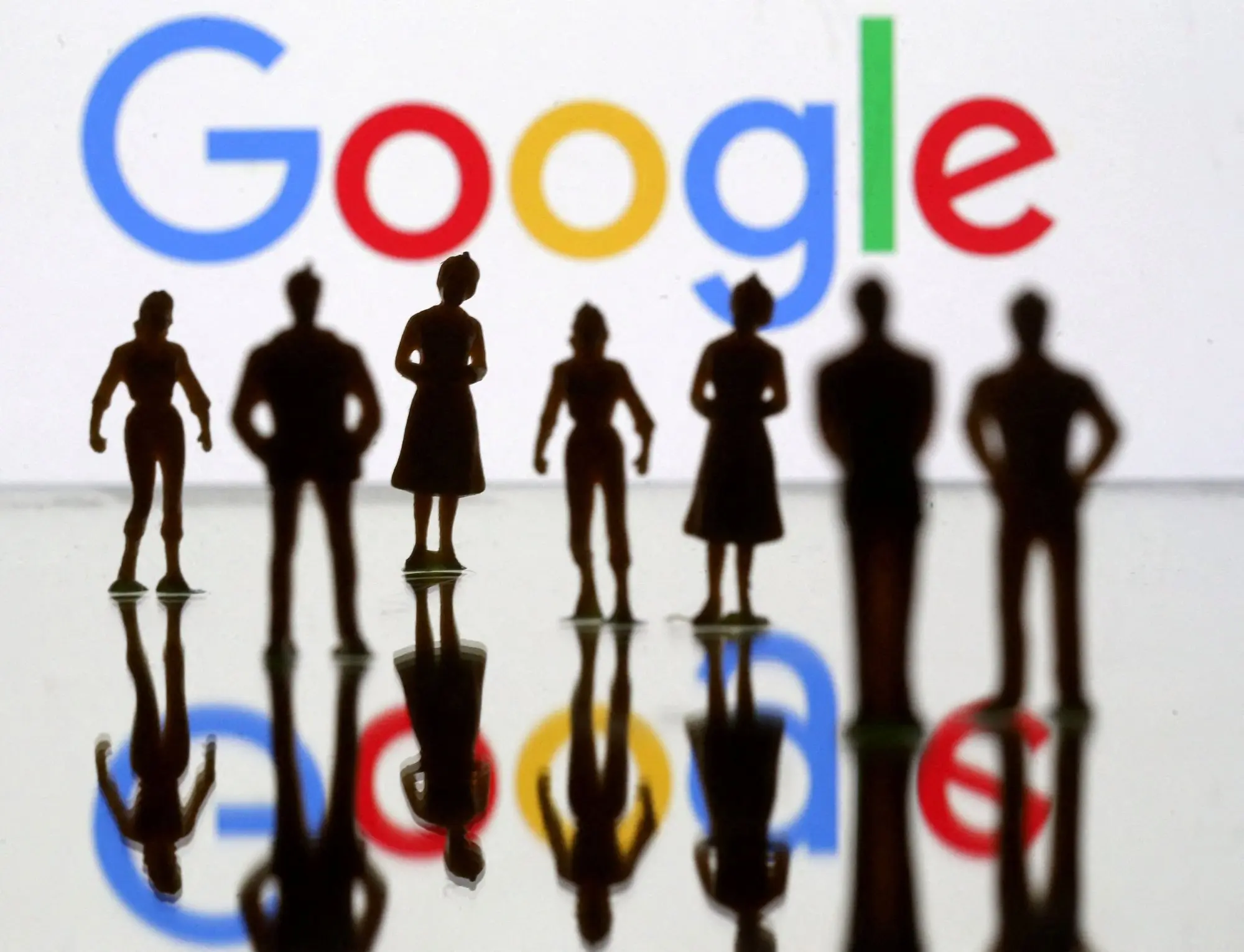 FT: Η Google αναζητεί «παράθυρο» για χρεώσεις στους χρήστες λόγω AI