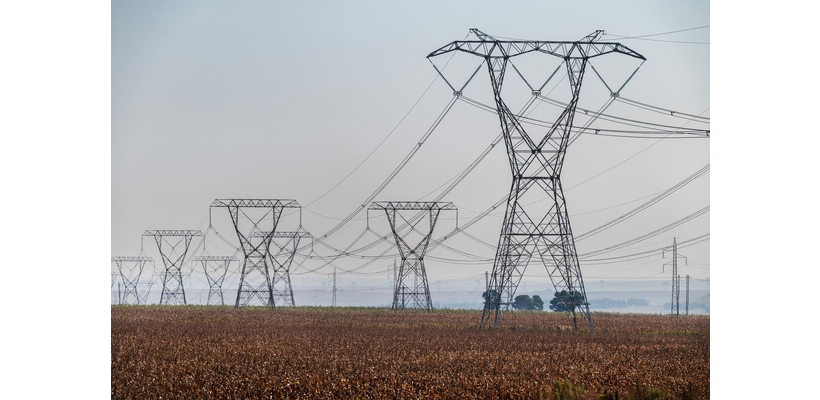 EVs και data centers εκτοξεύουν τη ζήτηση για ηλεκτρική ενέργεια