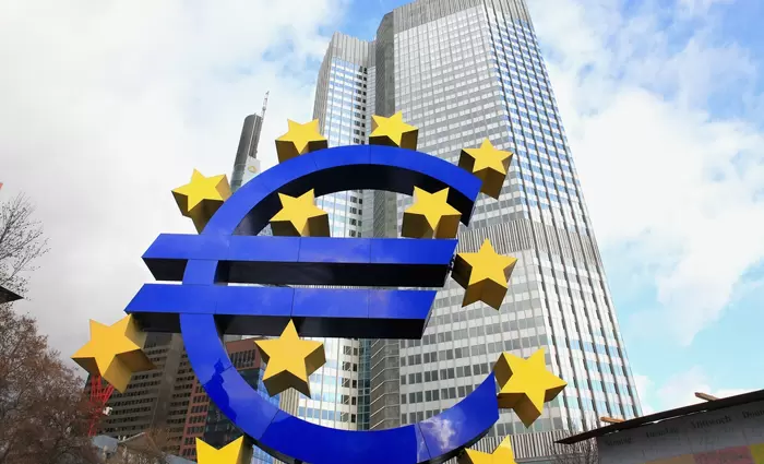 Συναγερμός για τον πληθωρισμό στην Ευρώπη και μάχη κορυφής για το κόστος του χρήματος