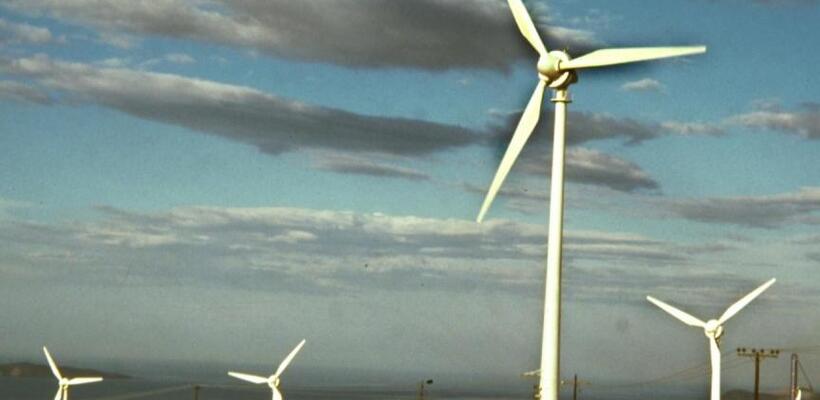 Ο Τραμπ αναστέλλει όλα τα μεγάλα υπεράκτια έργα αιολικής ενέργειας επικαλούμενος «λόγους εθνικής ασφαλείας»