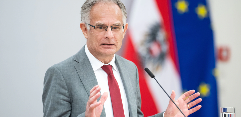 Αυστρία: Περικοπές έως 2 δισ. ευρώ στον προϋπολογισμό – Ανόητος ο πόλεμος, λέει ο ΥΠΟΙΚ