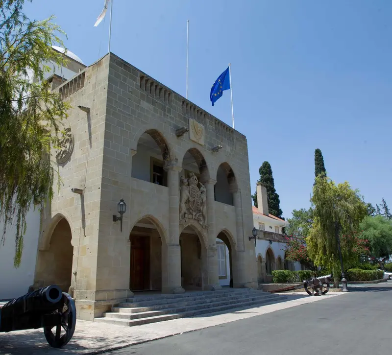 Επαναδιορισμός Χαριλάου στην ΚΤΚ για τρίτη θητεία  – Ποιους άλλους διορισμούς ανακοίνωσε η κυβέρνηση