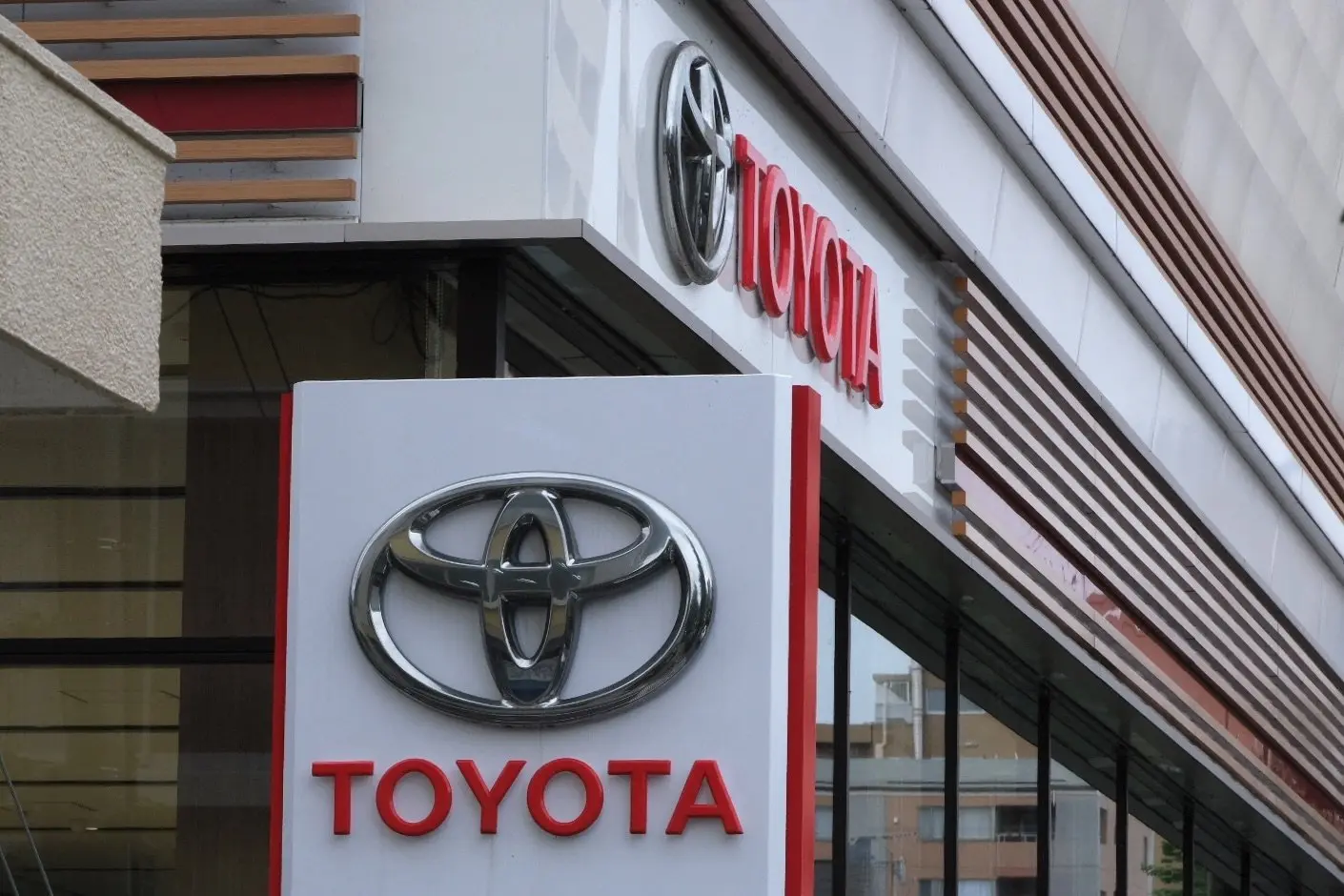 H Toyota ανακοίνωσε τη μεγαλύτερη μισθολογική αύξηση εδώ και 25 χρόνια