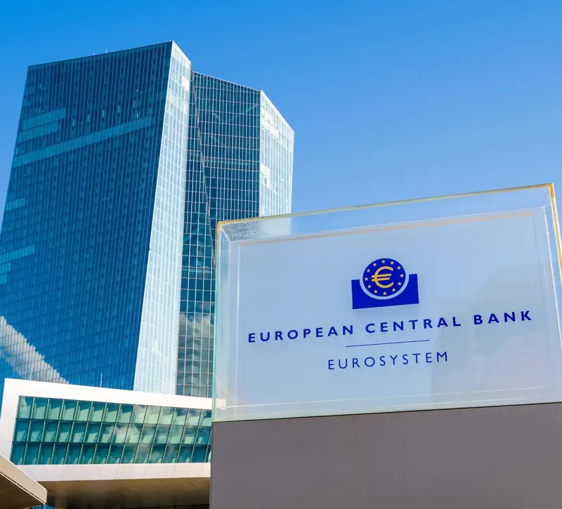 Τι και πότε θα κρίνει τις επόμενες κινήσεις της ΕΚΤ για τα επιτόκια