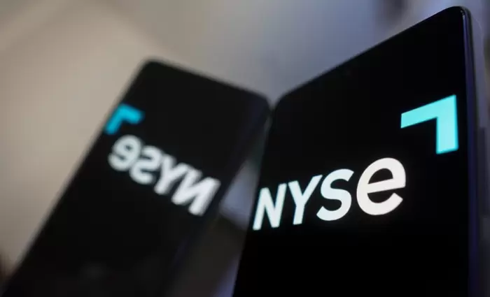 Wall Street: Ισχυρές πιέσεις στις τεχνολογικές μετοχές με Meta και Tesla στο επίκεντρο