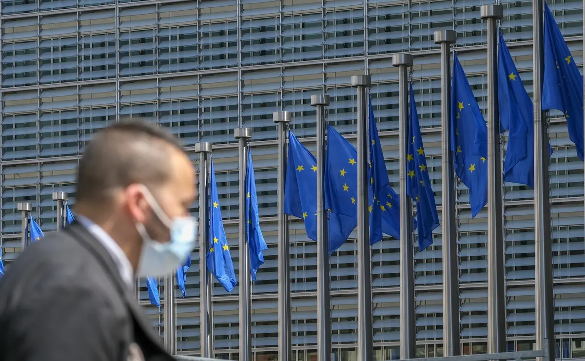 Αναγκαστικά εντός Ιουλίου οι αποφάσεις για το Ταμείο Ανάκαμψης