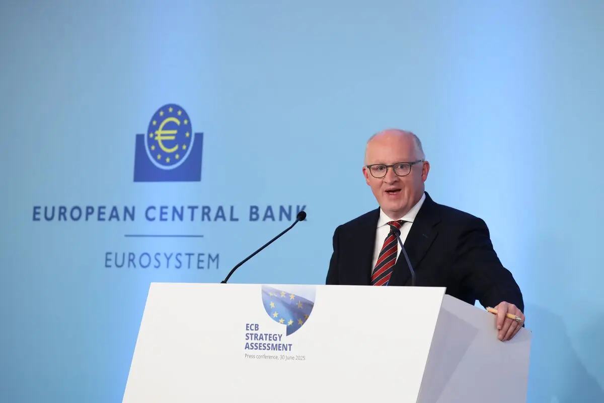 Λέιν (ΕΚΤ): Ο πληθωρισμός μπορεί να μείνει πάνω από το 2% για μεγάλο διάστημα