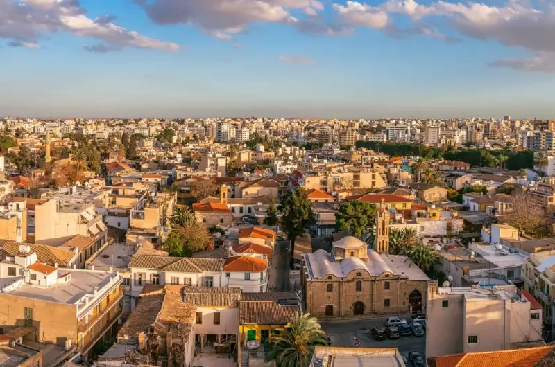 Πρώτη στις πωλήσεις ακινήτων η Λευκωσία, με τα διαμερίσματα και τους Κύπριους να οδηγούν την αγορά