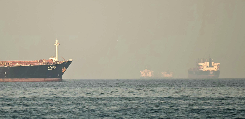 Περσικός Κόλπος: Μεγάλοι ναυτασφαλιστικοί όμιλοι διακόπτουν την κάλυψη πολεμικού κινδύνου από 5 Μαρτίου