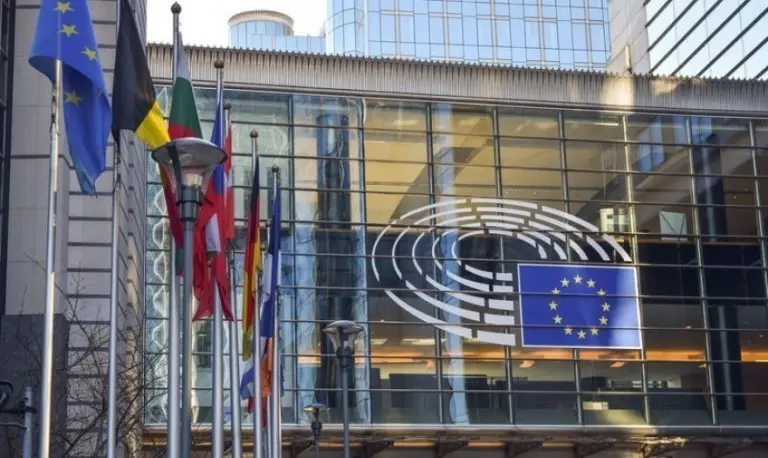 ΕΕ: Γιατί οι αγορές δεν ανησυχούν για τη χαλάρωση των δημοσιονομικών κανόνων στην ευρωζώνη