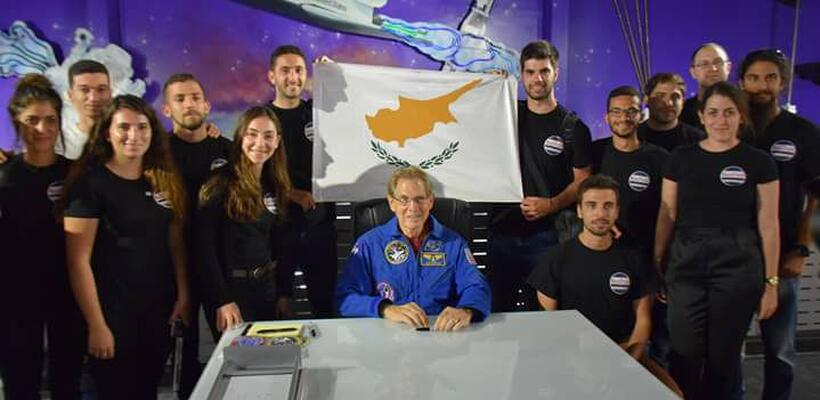 Ο Πρόεδρος βράβευσε τους Κύπριους που κέρδισαν Παγκόσμιο Διαγωνισμό της NASA