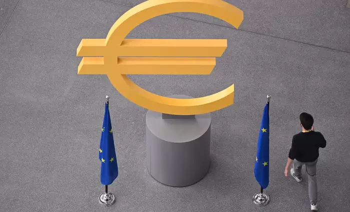 Οίκοι αξιολόγησης: Θετική η δημοσιονομική στρατηγική της Ευρωζώνης