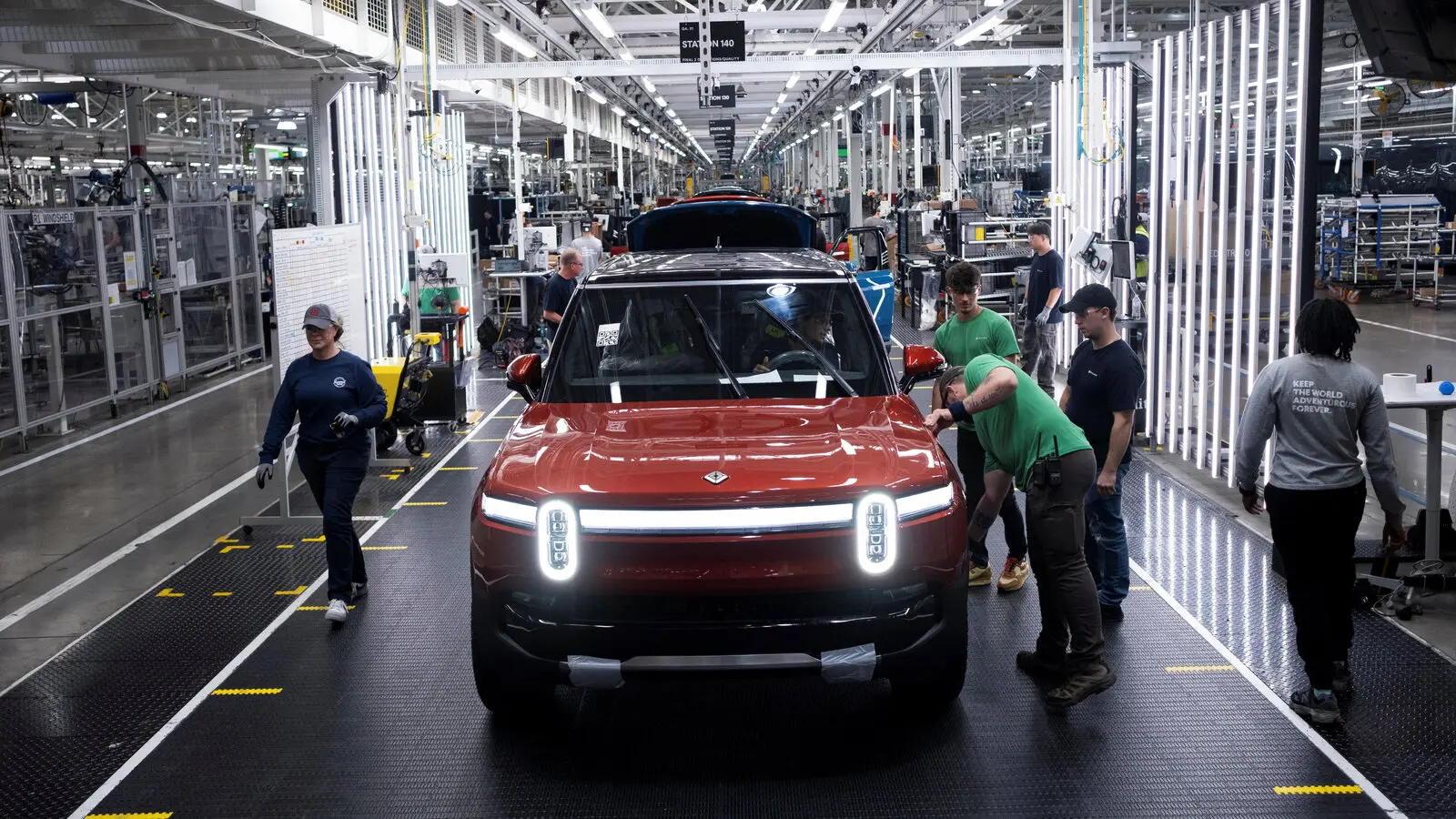 Η Volkswagen επενδύει $5 δισ. για κατασκευή ηλεκτρικών οχημάτων