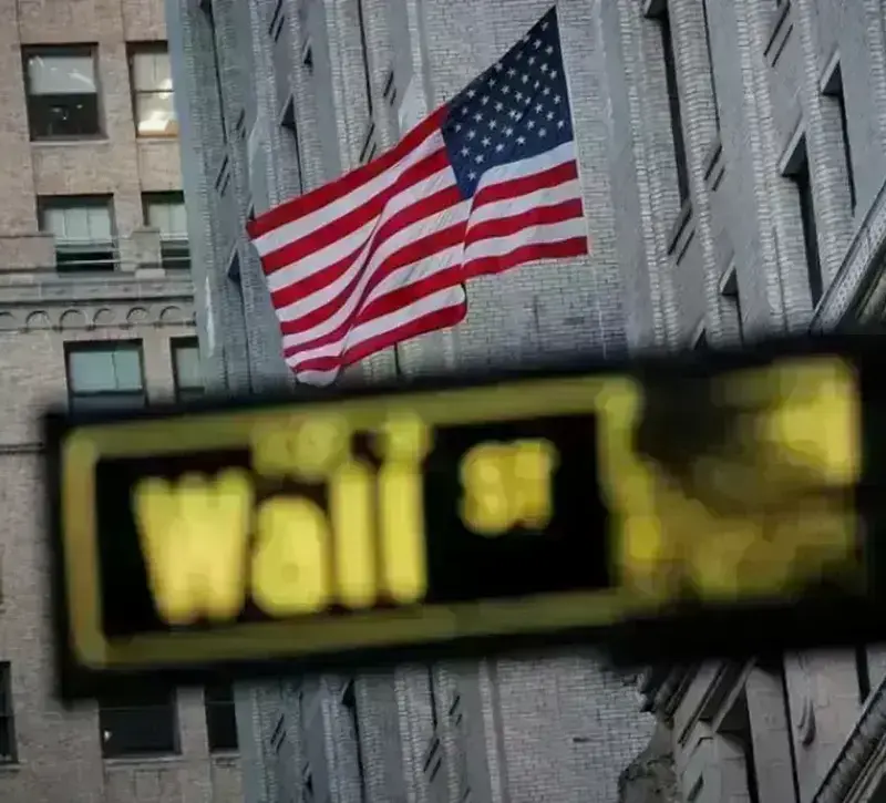 Νέο τεχνολογικό sell off στη Wall Street λόγω OpenAI και Apple