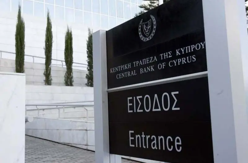 Γύρισαν σε θετικό έδαφος οι καταθέσεις τον Φεβρουάριο