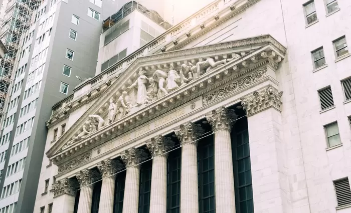 To πρόσφατο sell off στη Wall Street αποτελεί ένδειξη «υγιούς αγοράς», σύμφωνα με αναλυτές